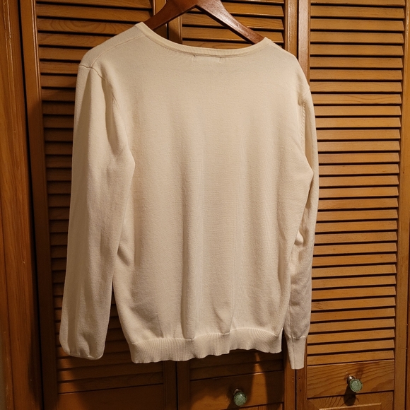 Esperanza Ivory Cardigan with Floral Details - Picture 4 of 6